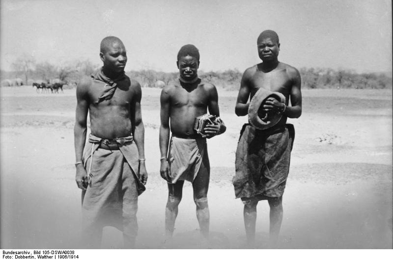 File:Bundesarchiv Bild 105-DSWA0038, Deutsch-Süd-Westafrika, Ovambo-Männer.jpg