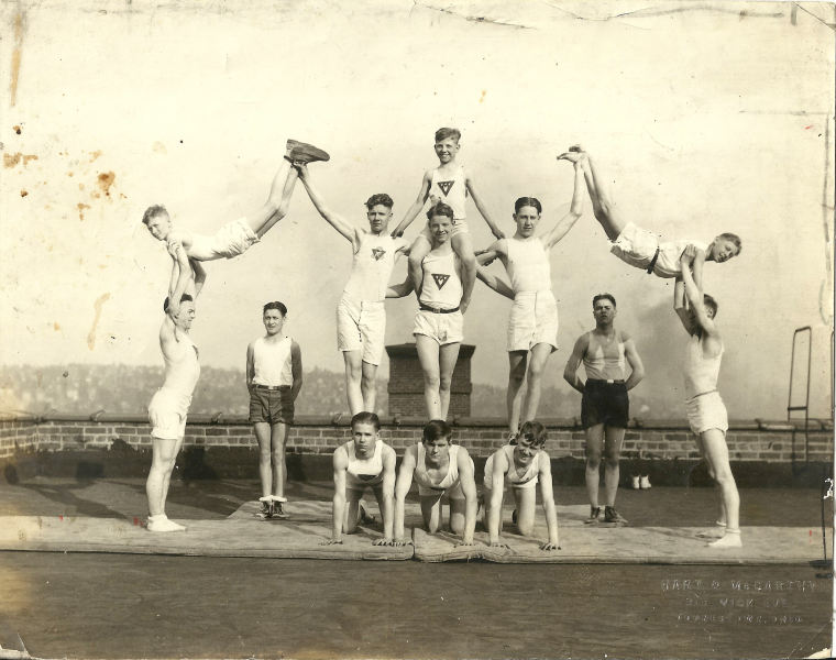 File:On the roof in 1925 with the YMCA Pyramid Leaders Corp.png