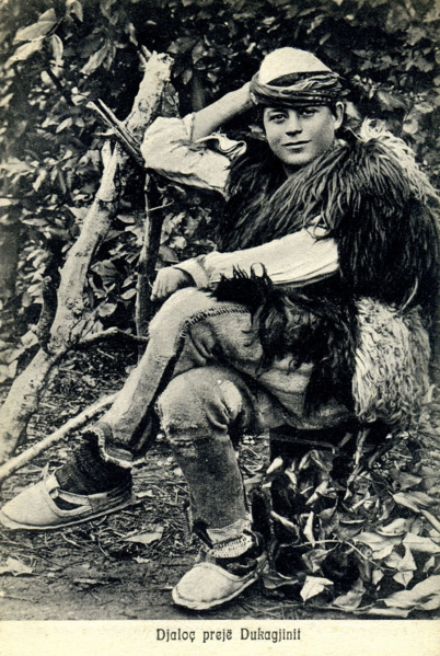 File:Postcard showing an Albanian boy in folk costume.png