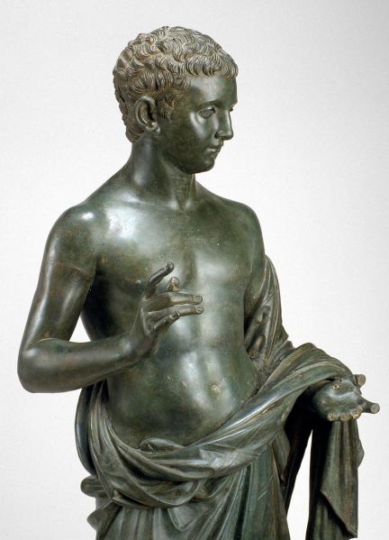 File:Bronze statue of an aristocratic boy (detail).png