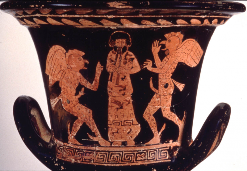 File:Piper between two dancing men dressed as birds.png